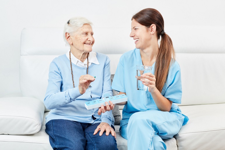 senior-care-the-benefits-of-receiving-care-at-home