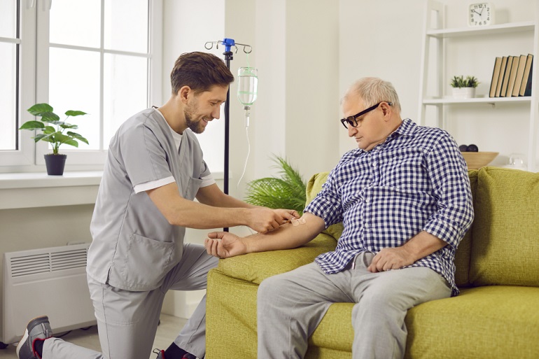 the-health-benefits-of-iv-therapy-for-seniors